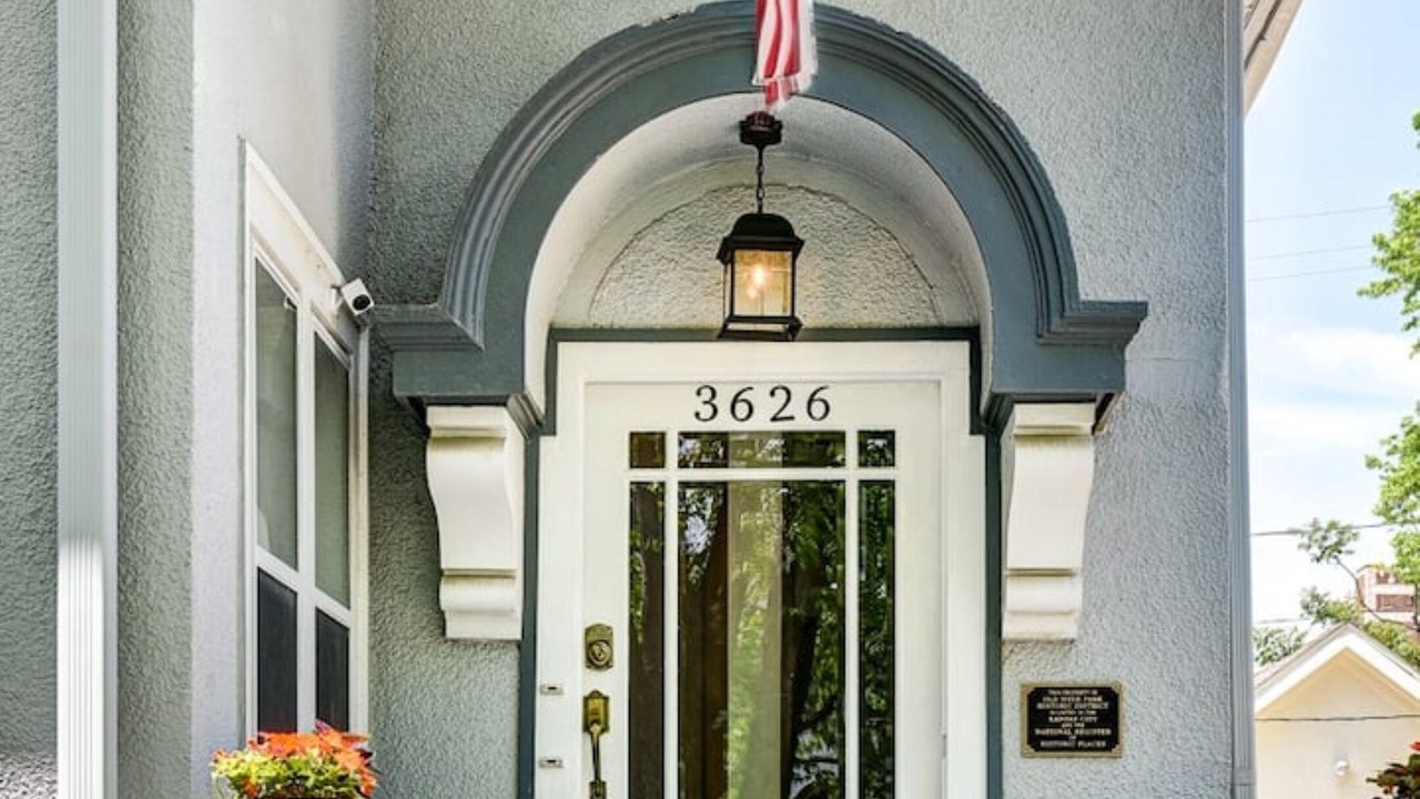 Photo of Outdoor in Hanover Place