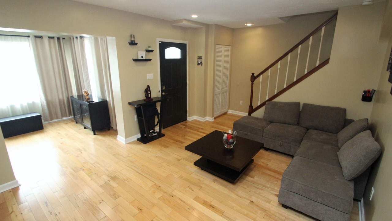 Photo of Livingroom in Squirrel Hill South