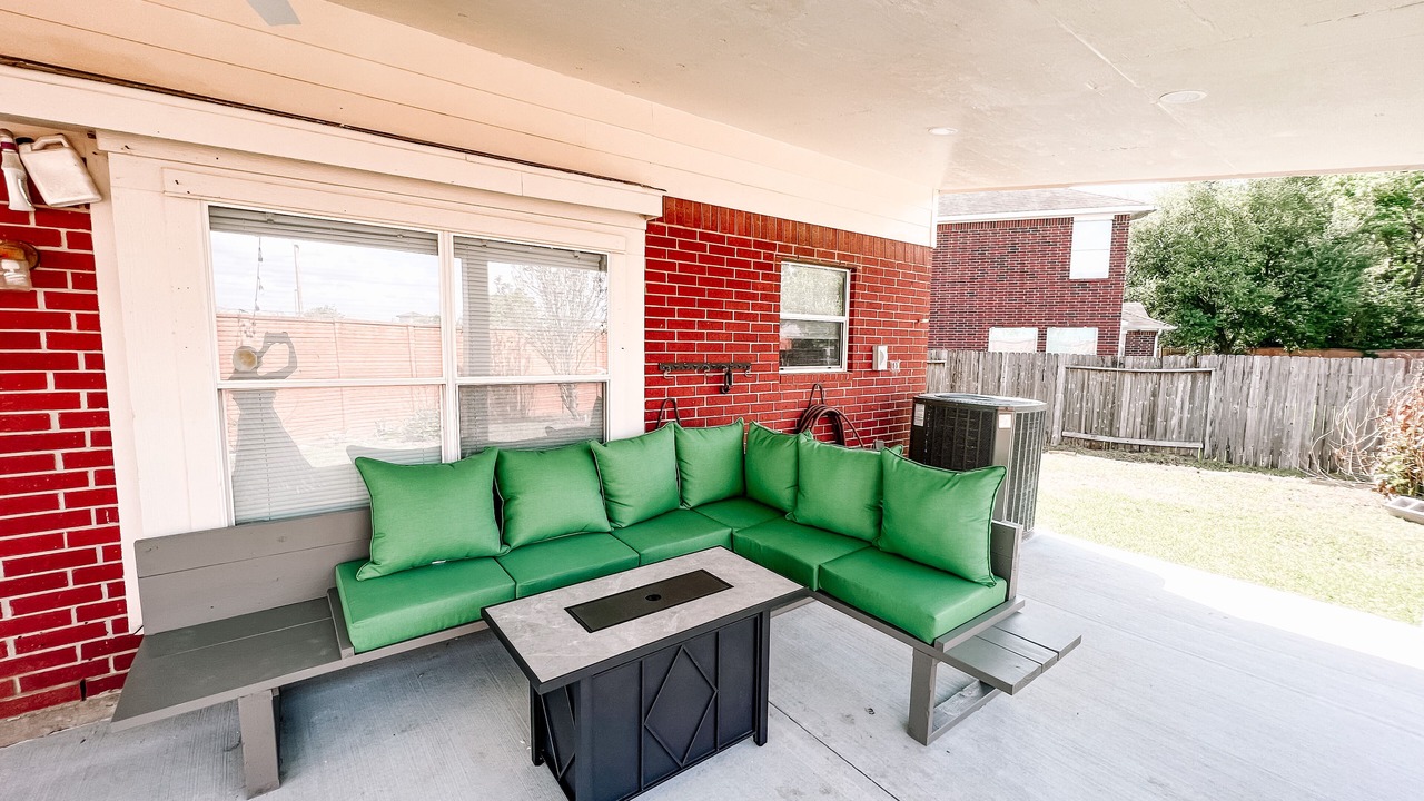 Photo of Patio Balcony in Clodine