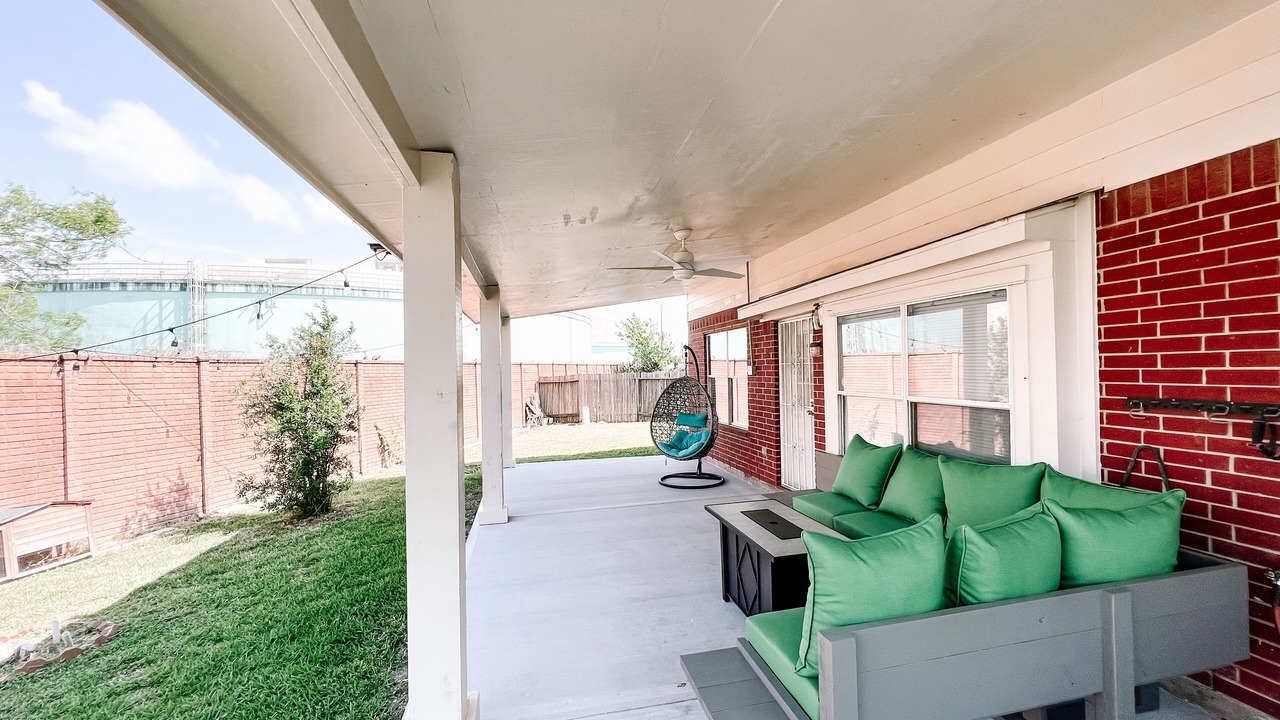 Photo of Patio Balcony in Clodine