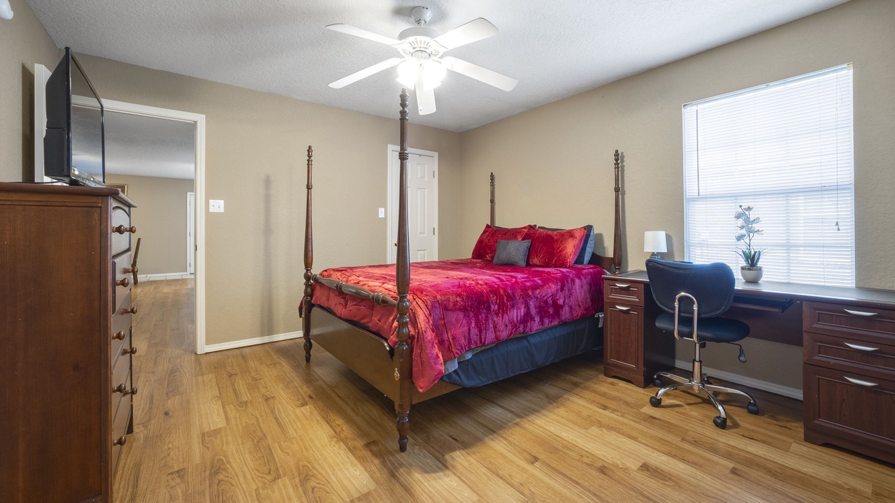 Photo of Bedroom in Fort Smith