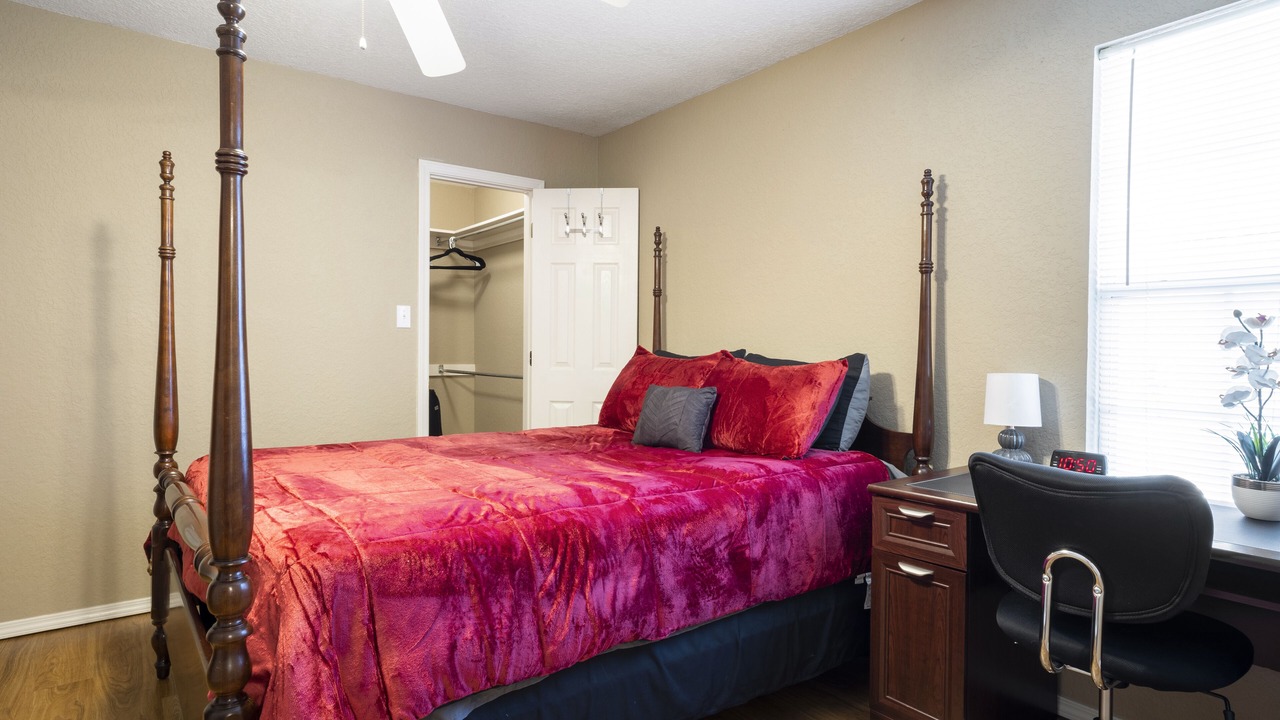 Photo of Bedroom in Fort Smith