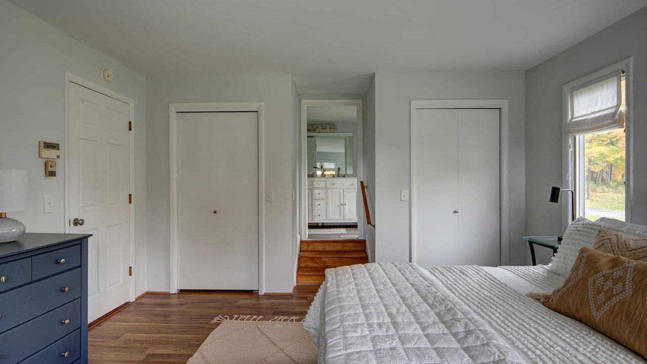 Photo of Bedroom in Town of Owasco