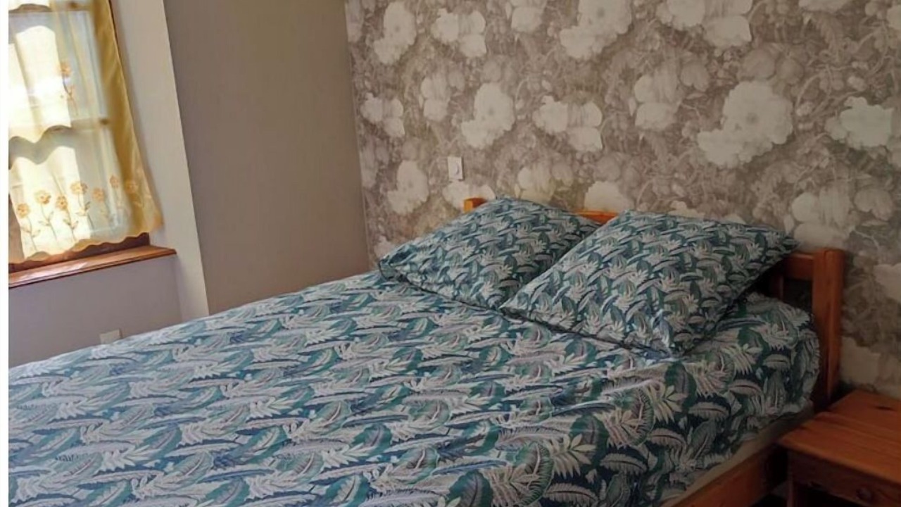 Photo of Bedroom in Saint-Come-d'Olt