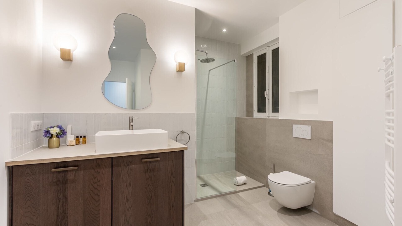 Photo of Bathroom in Paris City Center