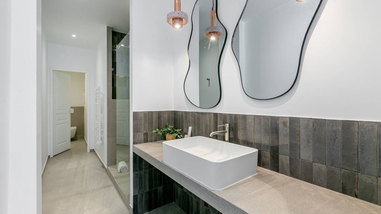 Photo of Bathroom in Paris City Center