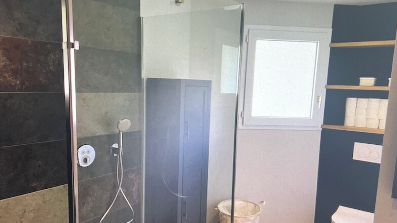 Photo of Bathroom in Pornic