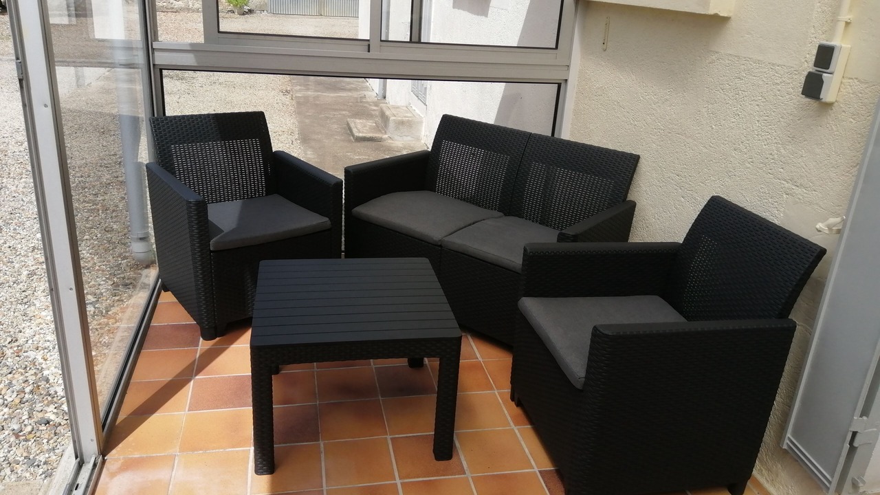 Photo of Patio Balcony in Azay-le-Ferron