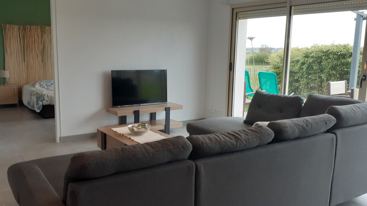 Photo of Livingroom in Etaules