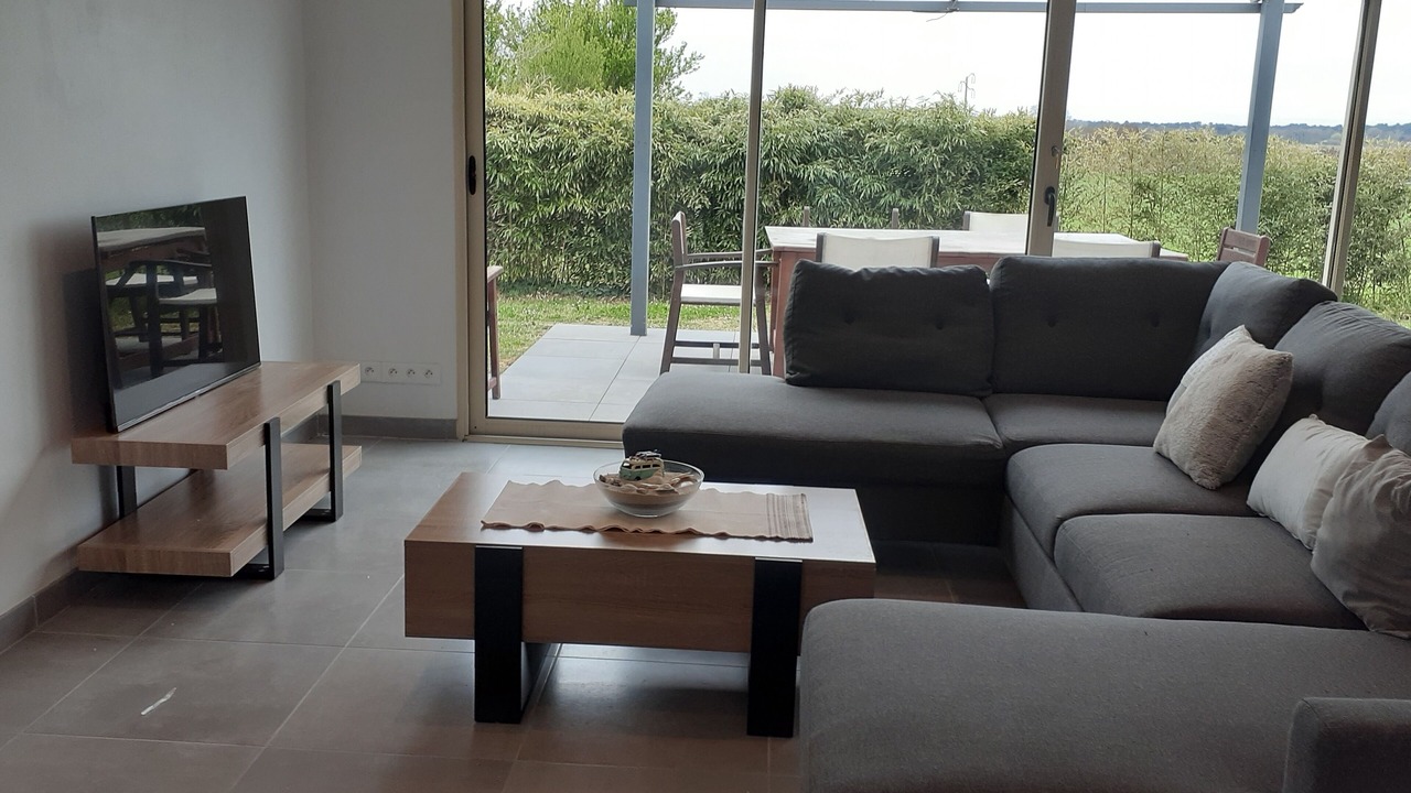 Photo of Livingroom in Etaules