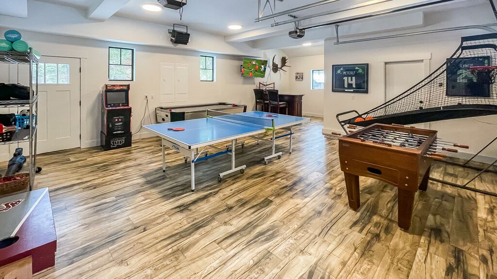 Photo of Bedroom in Roslyn