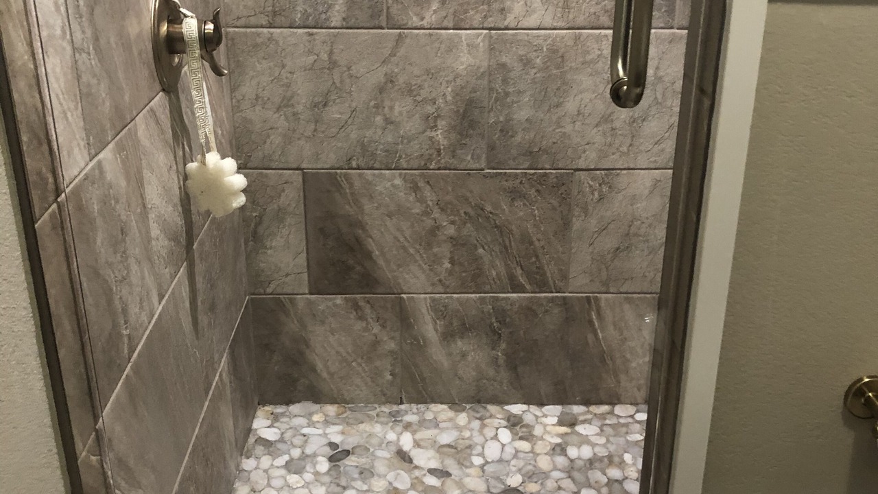 Photo of Bathroom in Tool