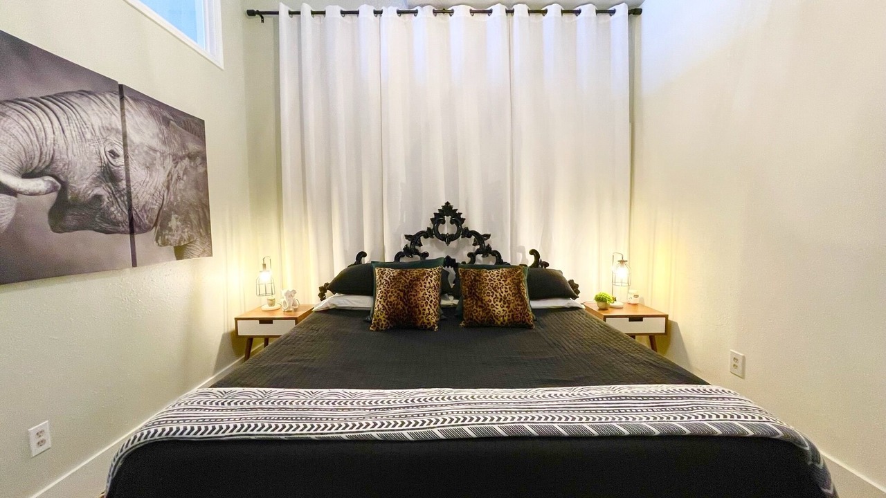 Photo of Bedroom in Wilmington Historic District