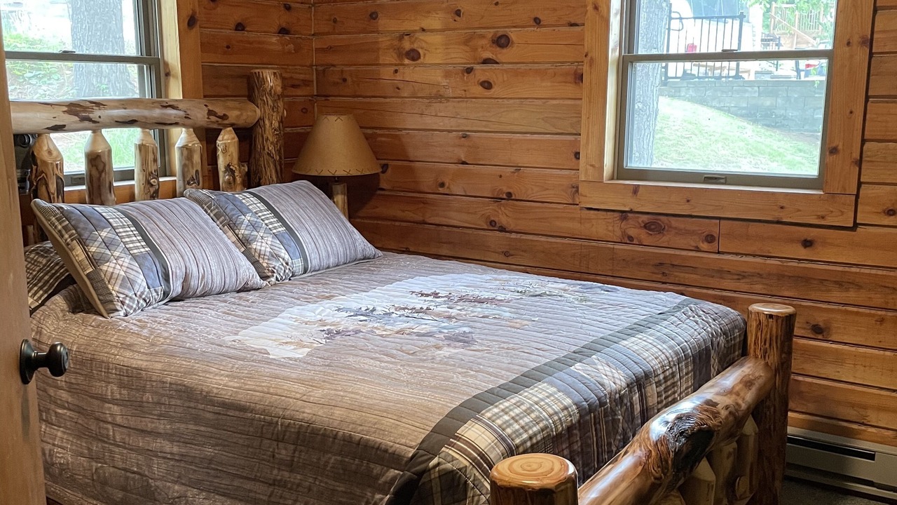 Photo of Bedroom in McHenry