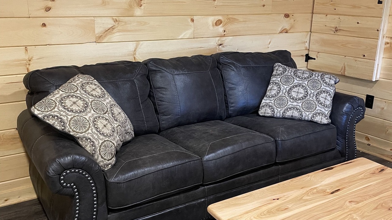 Photo of Livingroom in McHenry