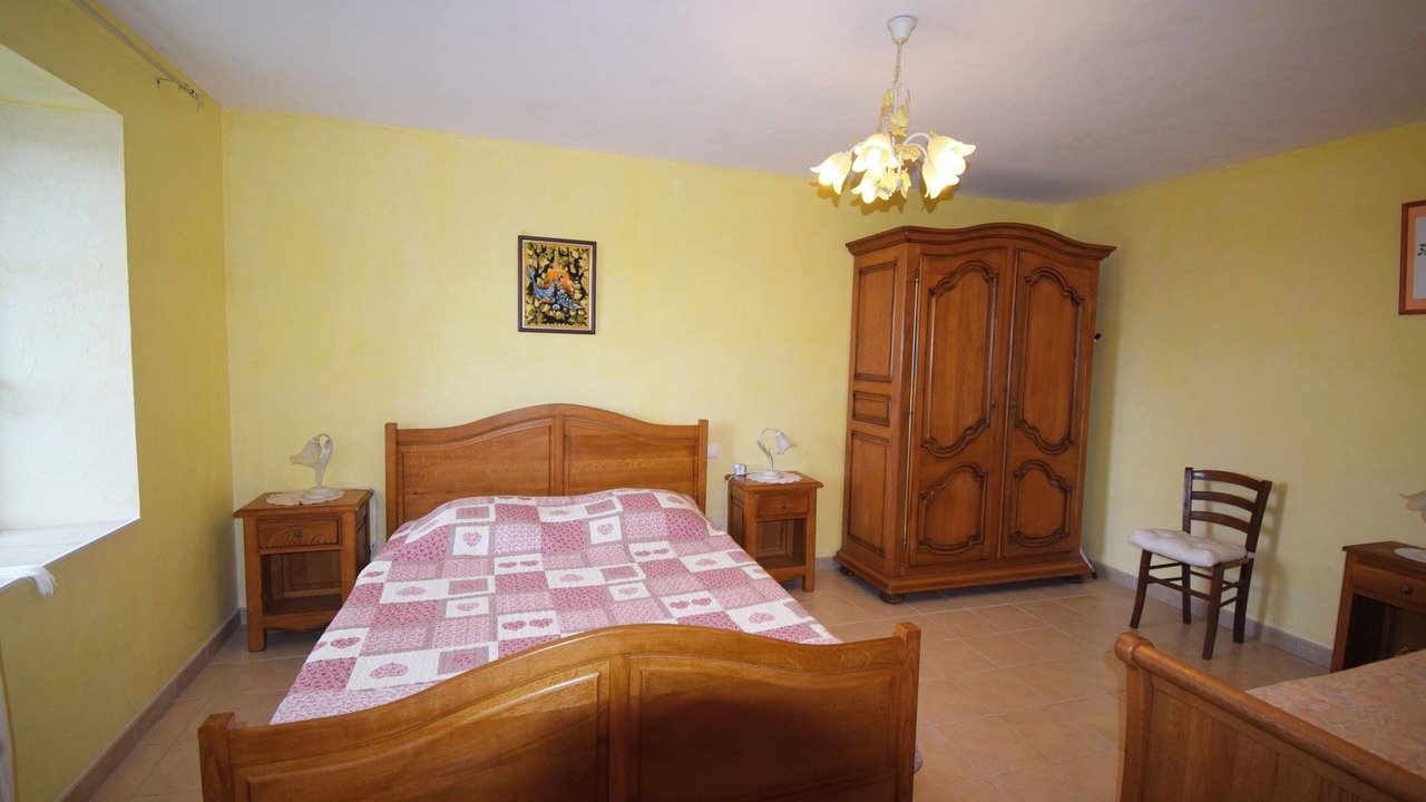 Photo of Bedroom in Perville