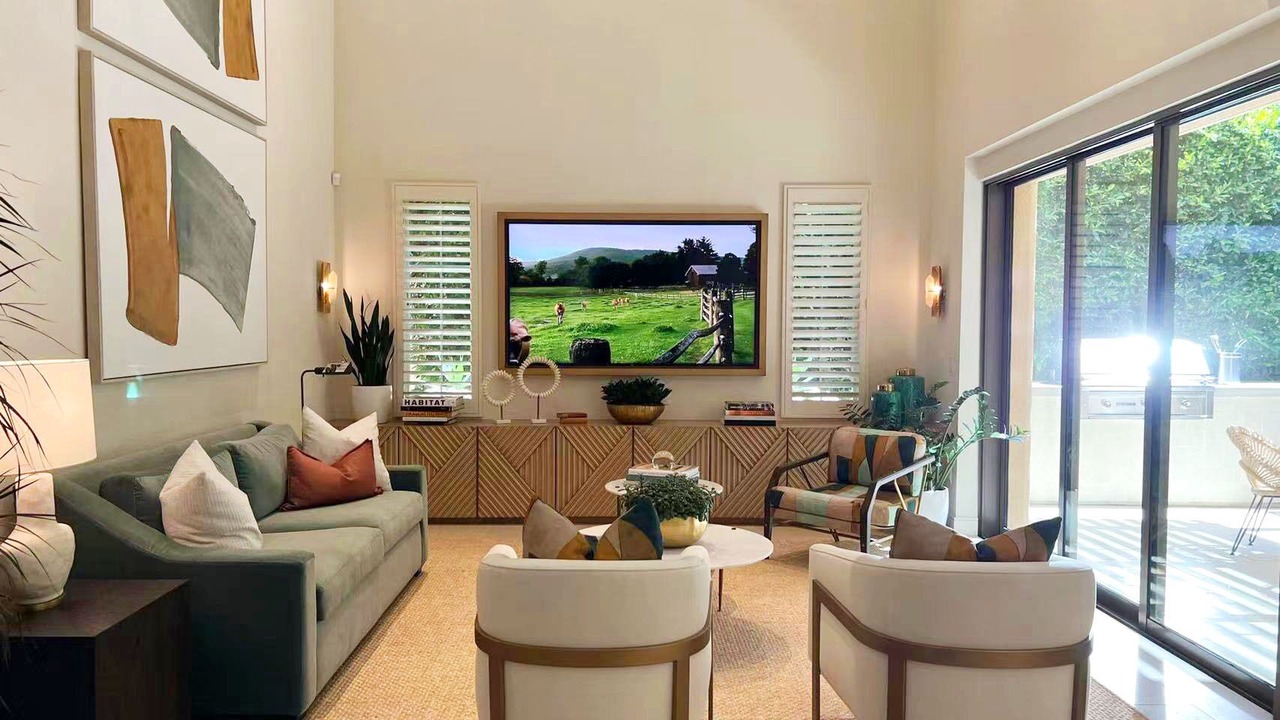 Photo of Livingroom in Irvine
