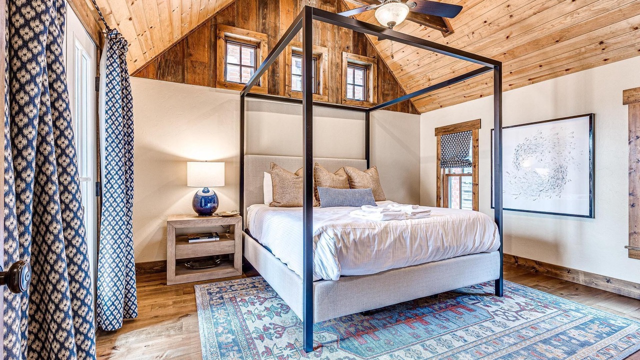 Photo of Bedroom in Eufaula