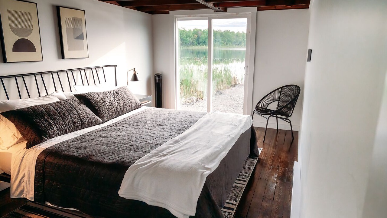 Photo of Bedroom in Cleveland