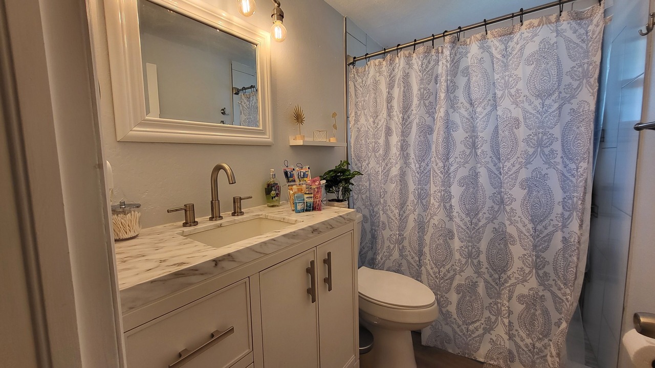 Photo of Bathroom in Riverview