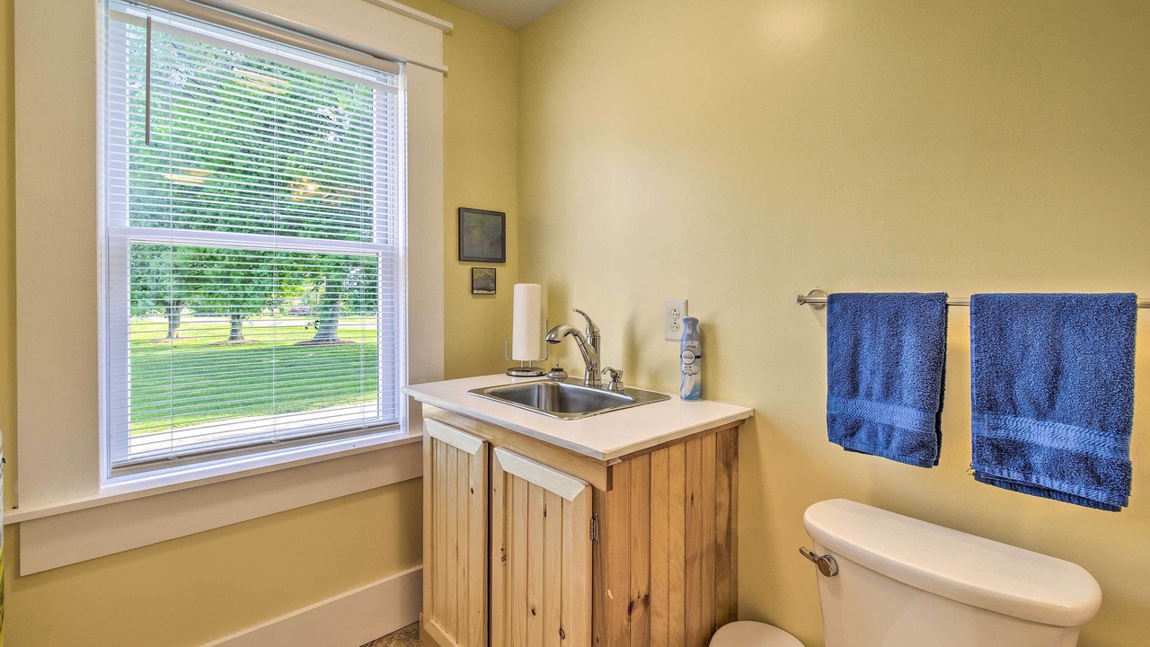 Photo of Bathroom in Oaks Corners