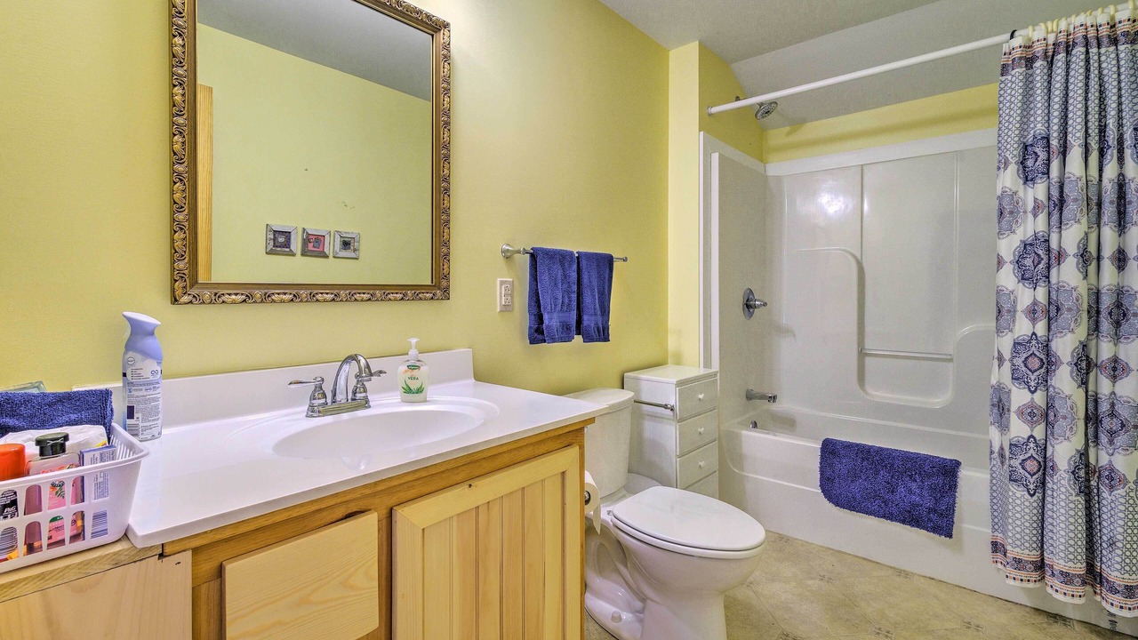 Photo of Bathroom in Oaks Corners