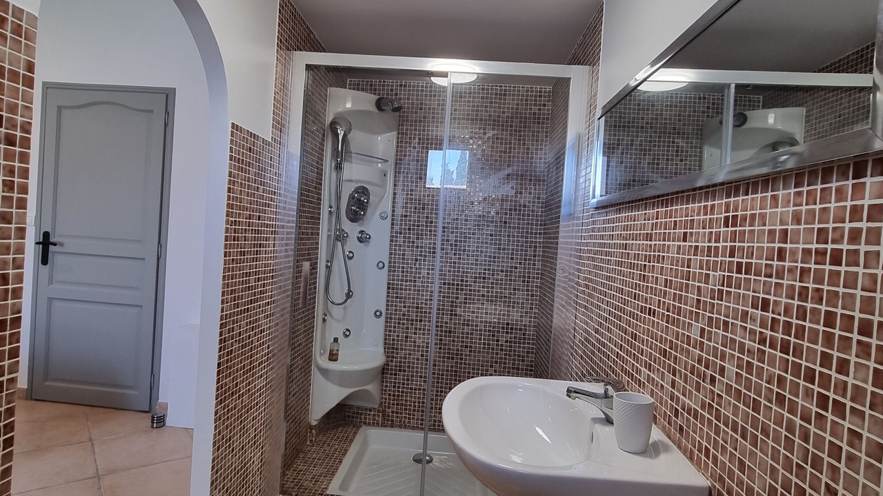 Photo of Bathroom in Marsillargues
