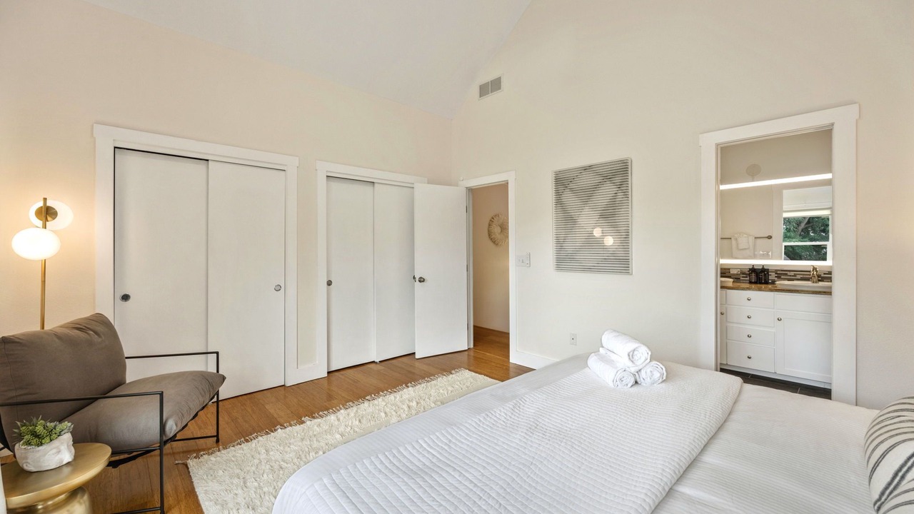 Photo of Bathroom in Old Town North