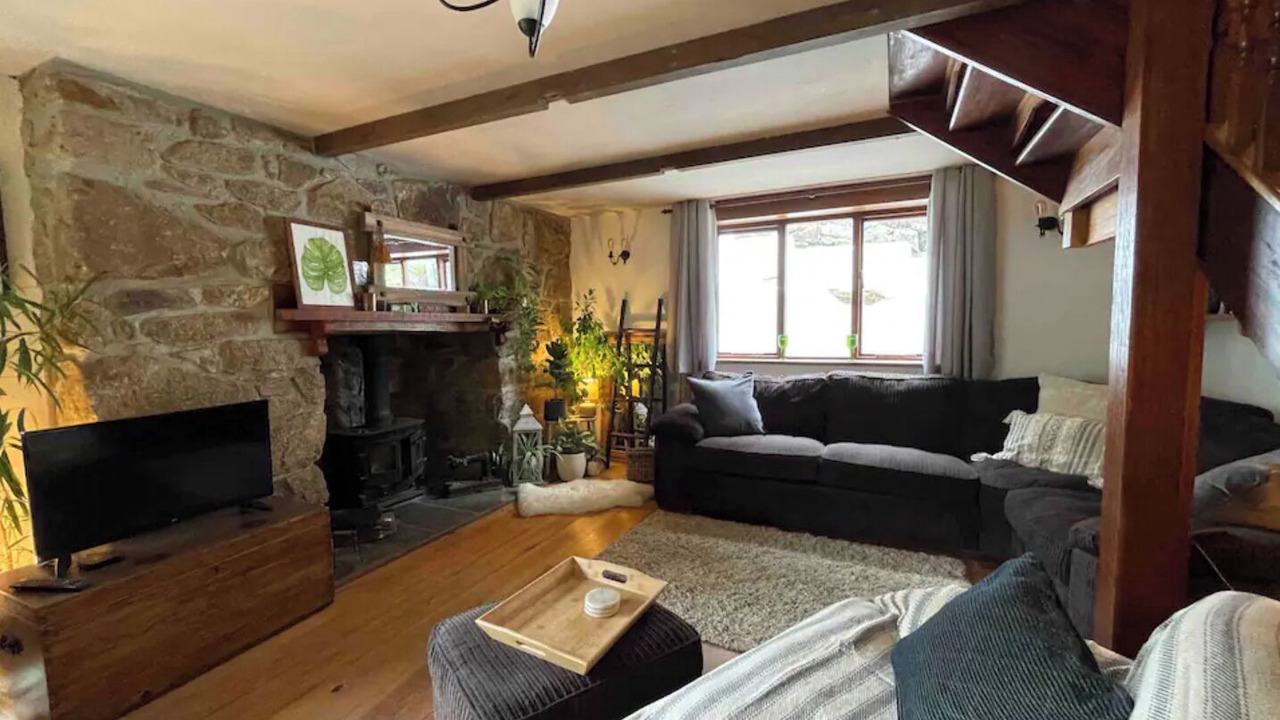 Photo of Livingroom in Truro