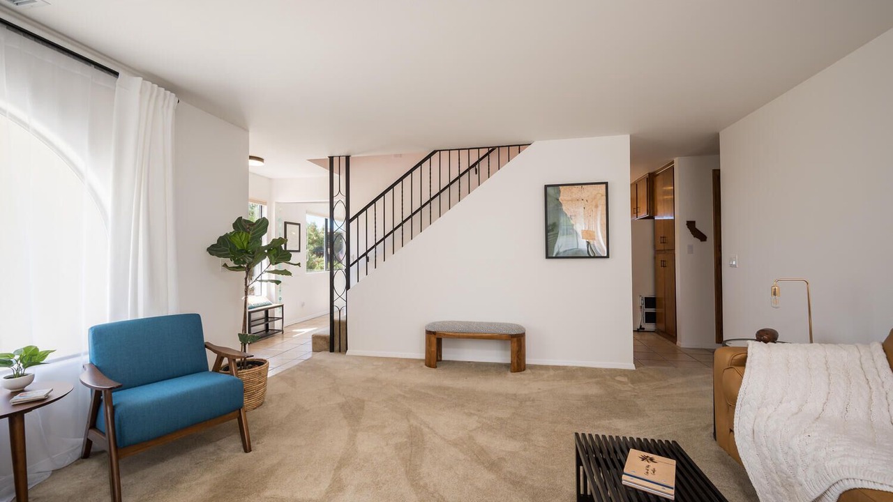 Photo of Livingroom in Marine Terrace