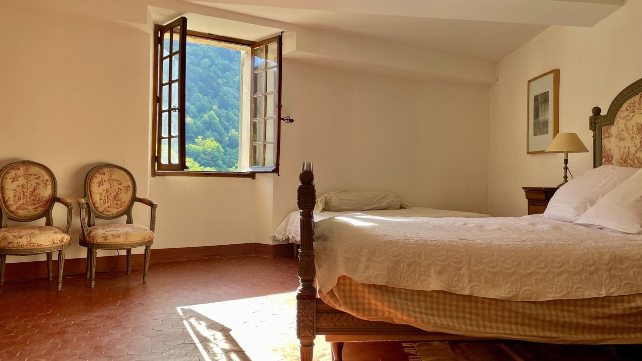 Photo of Bedroom in Annot