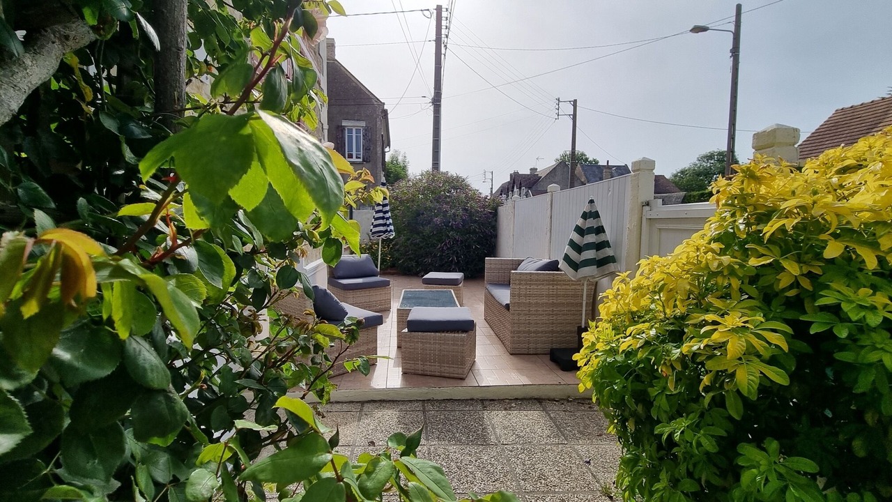 Photo of Patio Balcony in Bernieres-sur-Mer