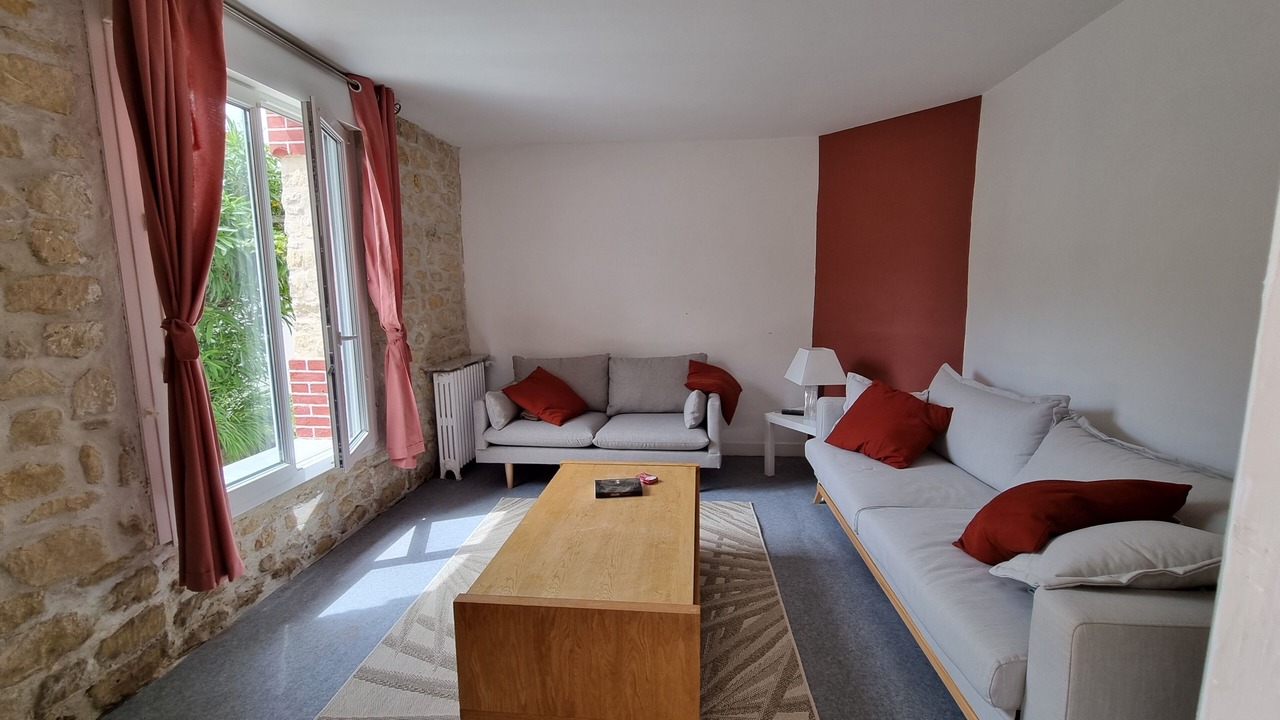 Photo of Livingroom in Bernieres-sur-Mer