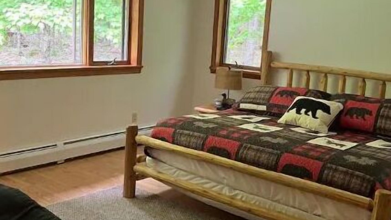 Photo of Bedroom in Town of Webb
