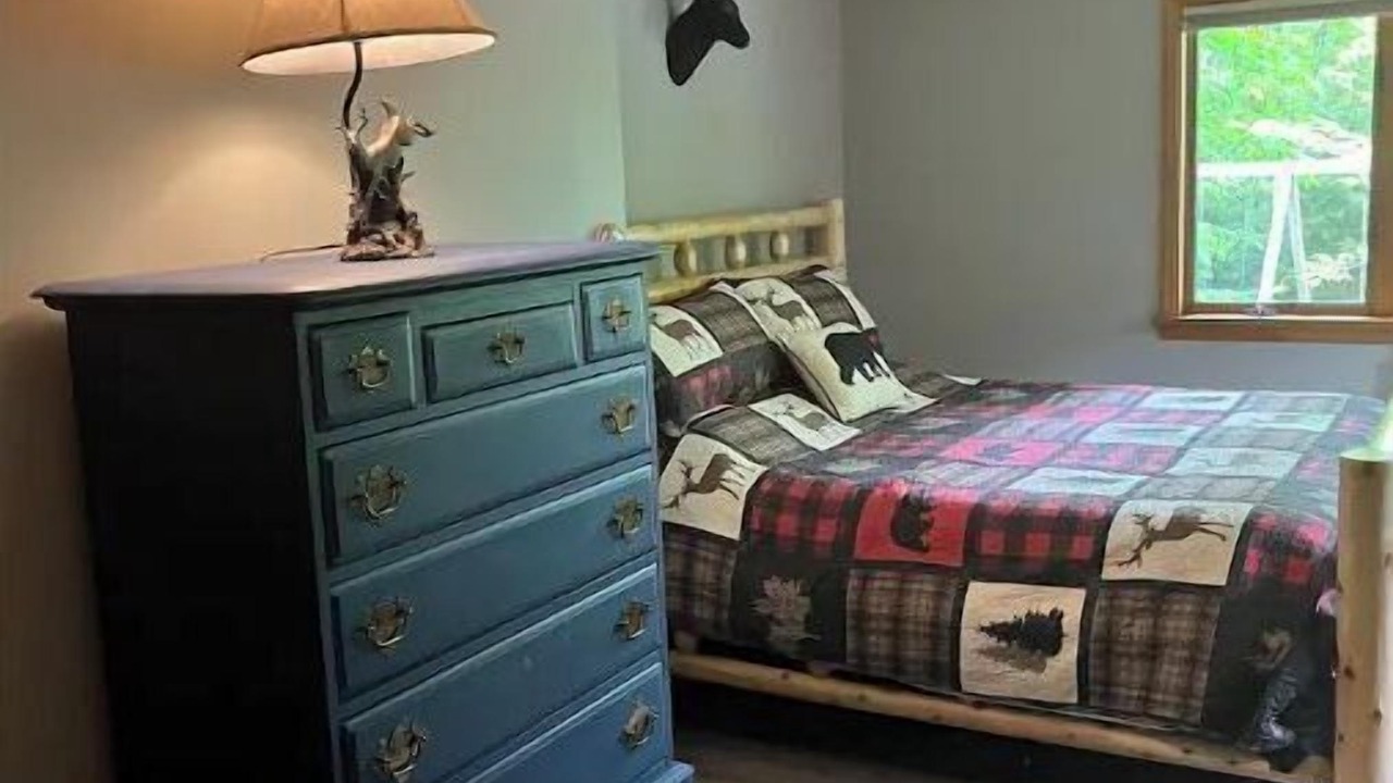 Photo of Bedroom in Town of Webb