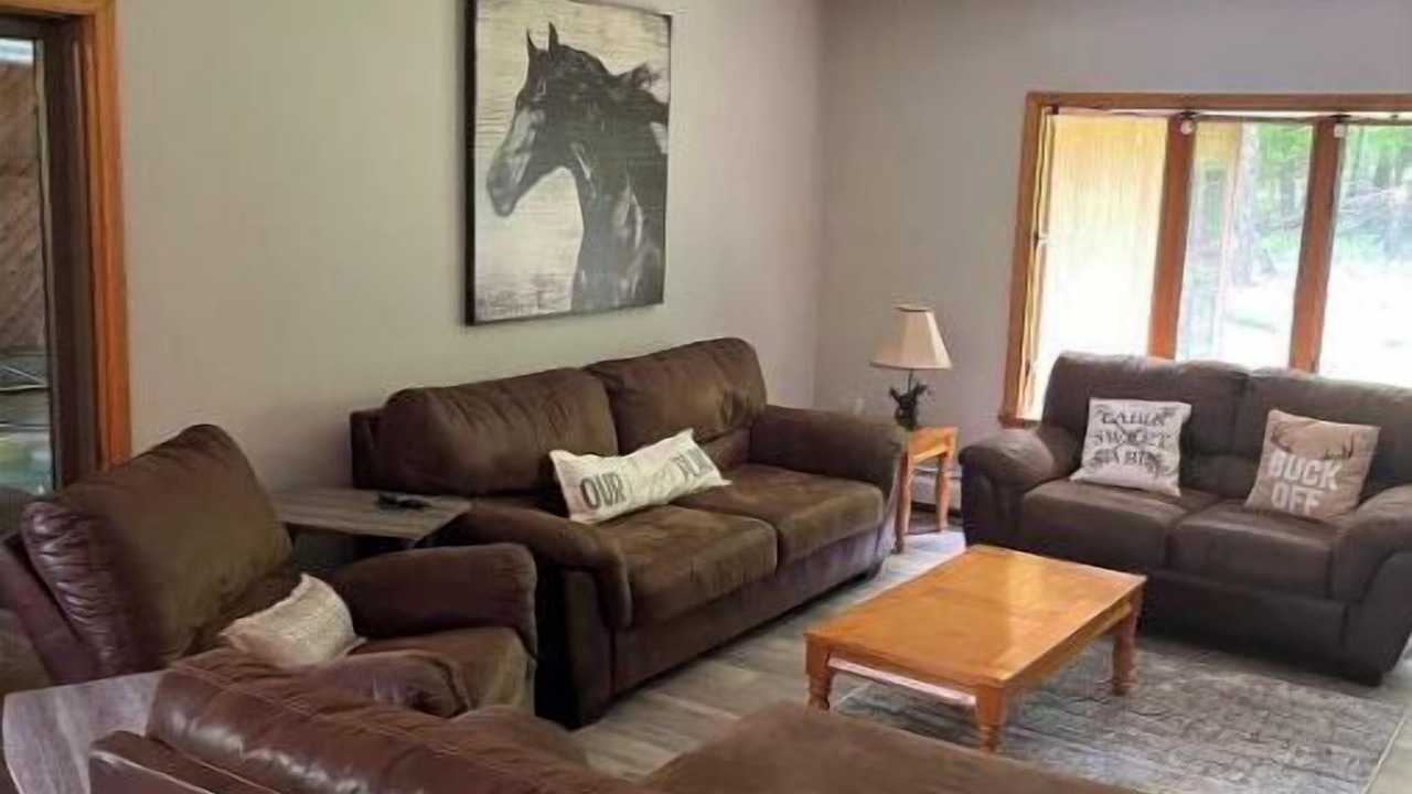 Photo of Livingroom in Town of Webb