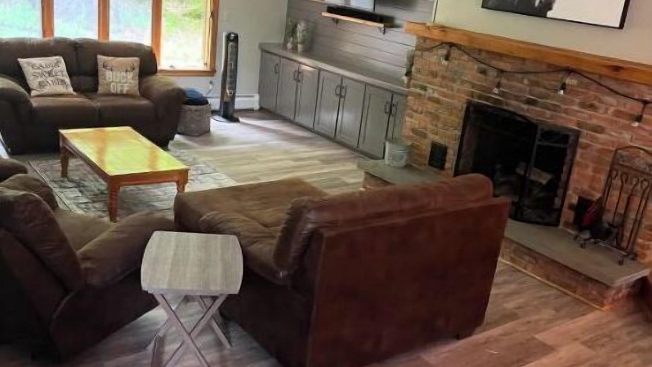 Photo of Livingroom in Town of Webb
