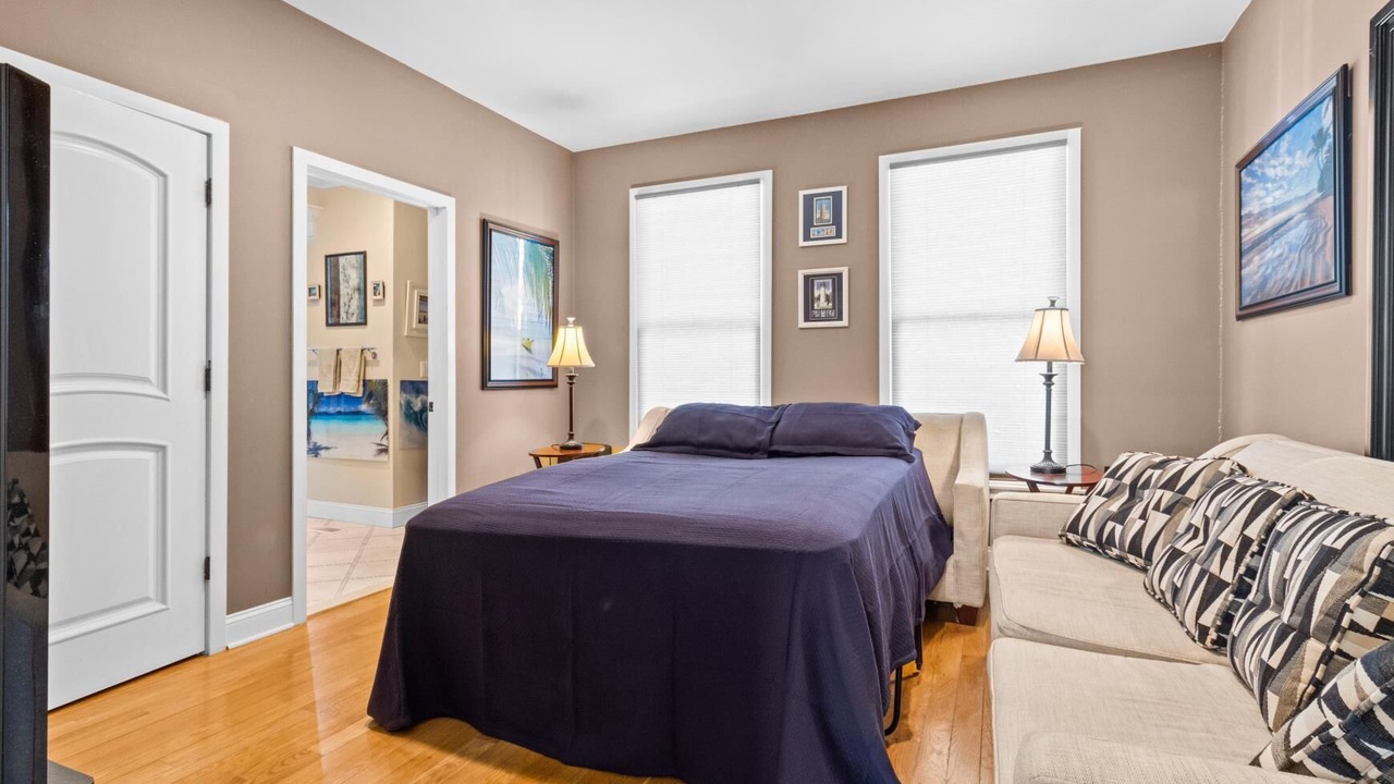 Photo of Bedroom in Point Pleasant Beach