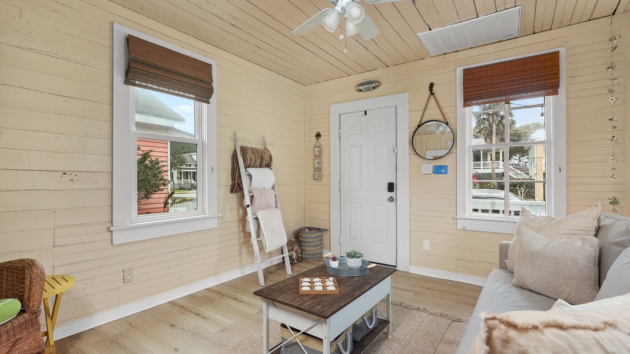 Photo of Livingroom in San Jacinto