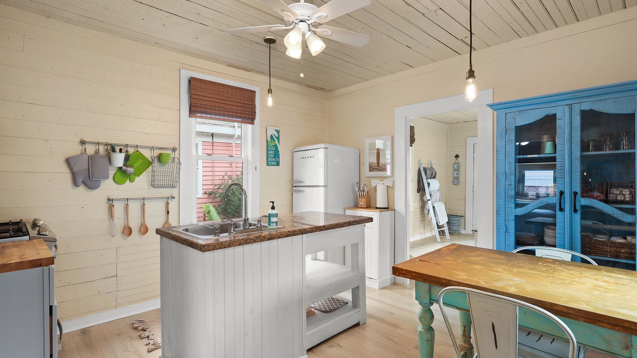 Photo of Kitchen in San Jacinto