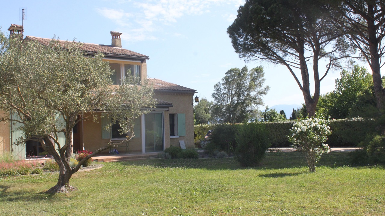 Photo of Outdoor in Entraigues-sur-la-Sorgue