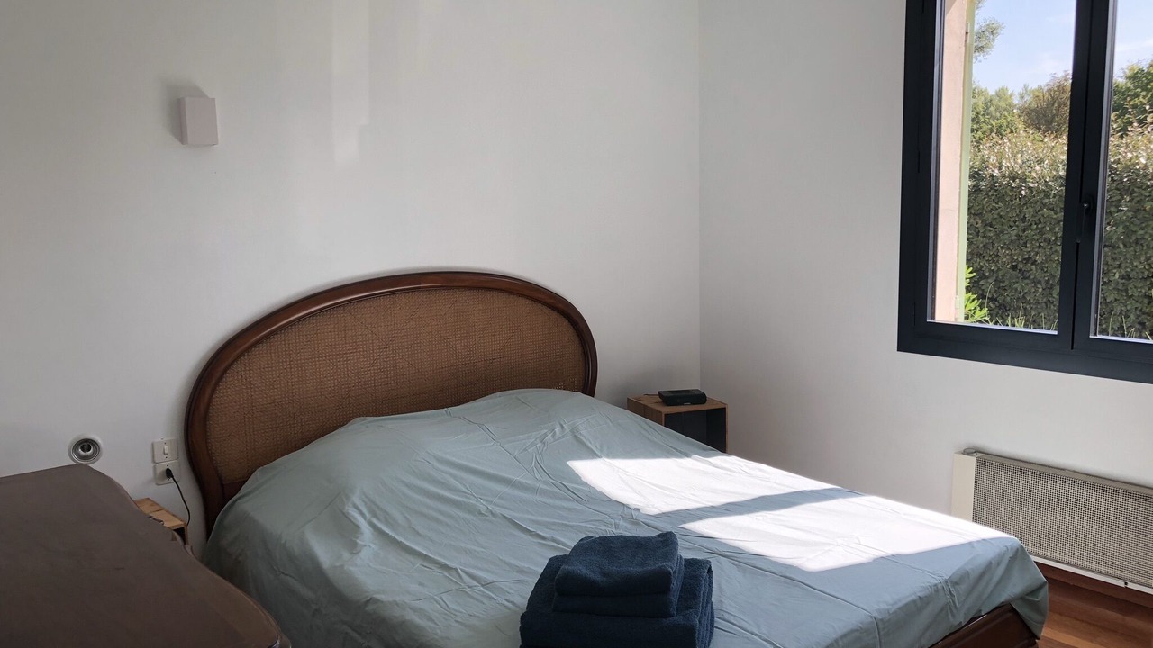 Photo of Bedroom in Entraigues-sur-la-Sorgue
