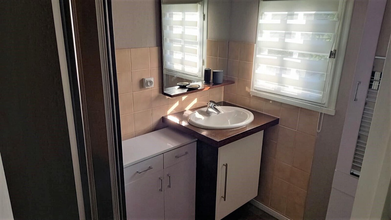 Photo of Bathroom in Precy-sous-Thil