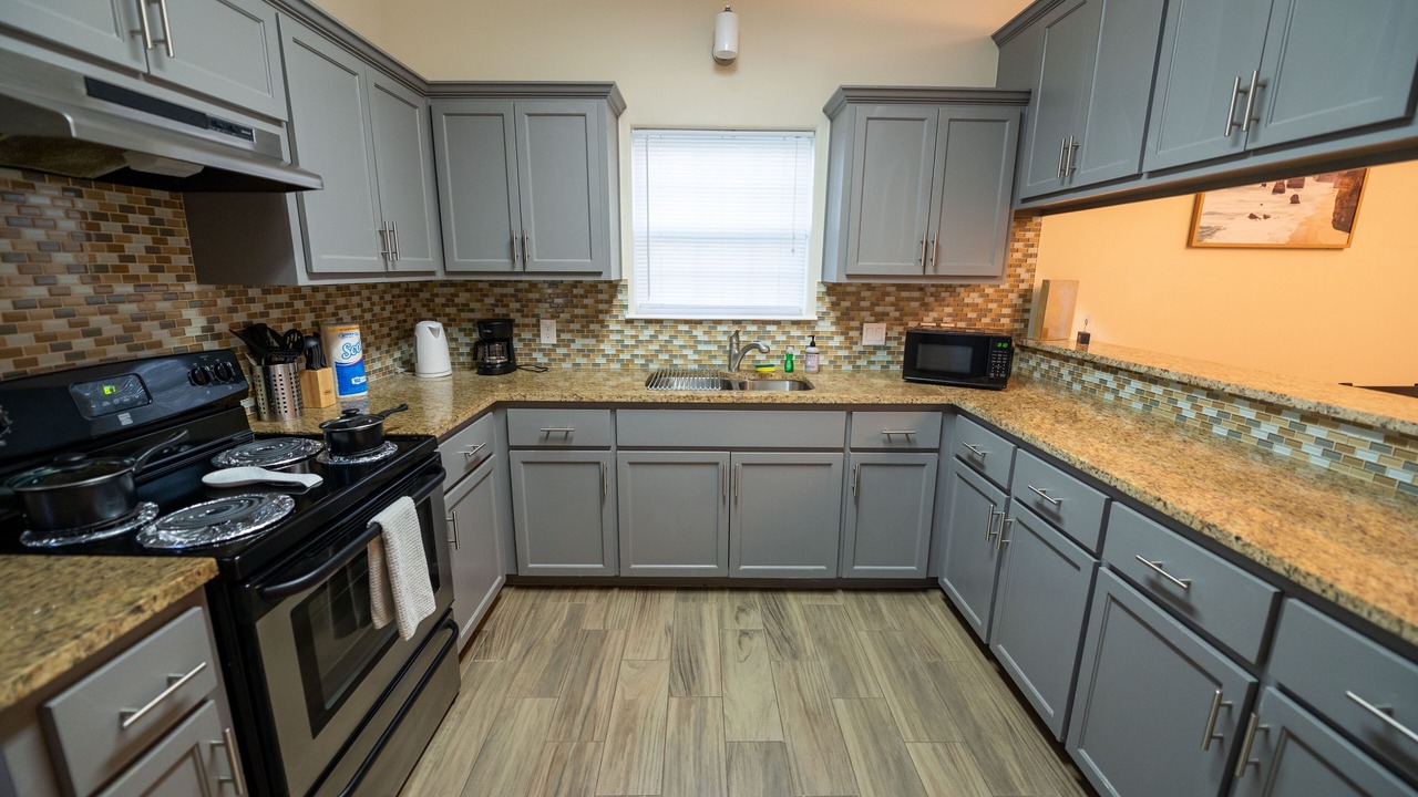 Photo of Kitchen in Edinburg