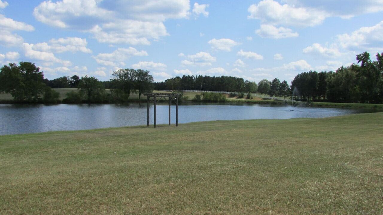 Photo of Others in Pine Mountain