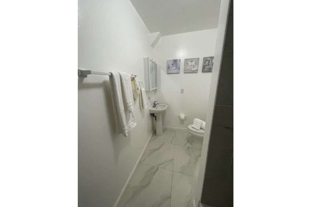 Photo of Bathroom in Downtown Miami