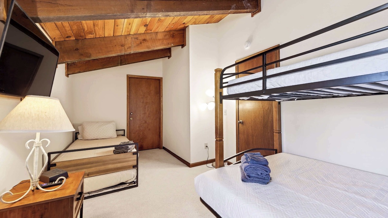 Photo of Bedroom in Ellicottville