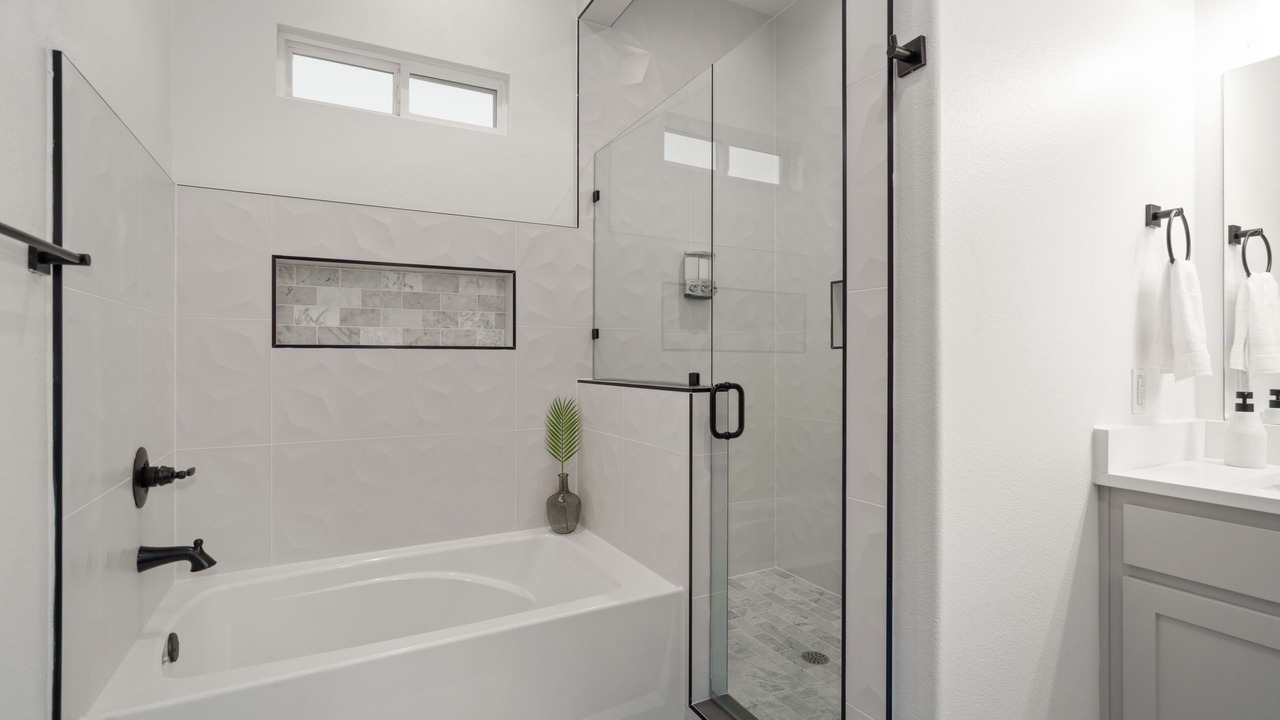 Photo of Bathroom in Cedar Crest