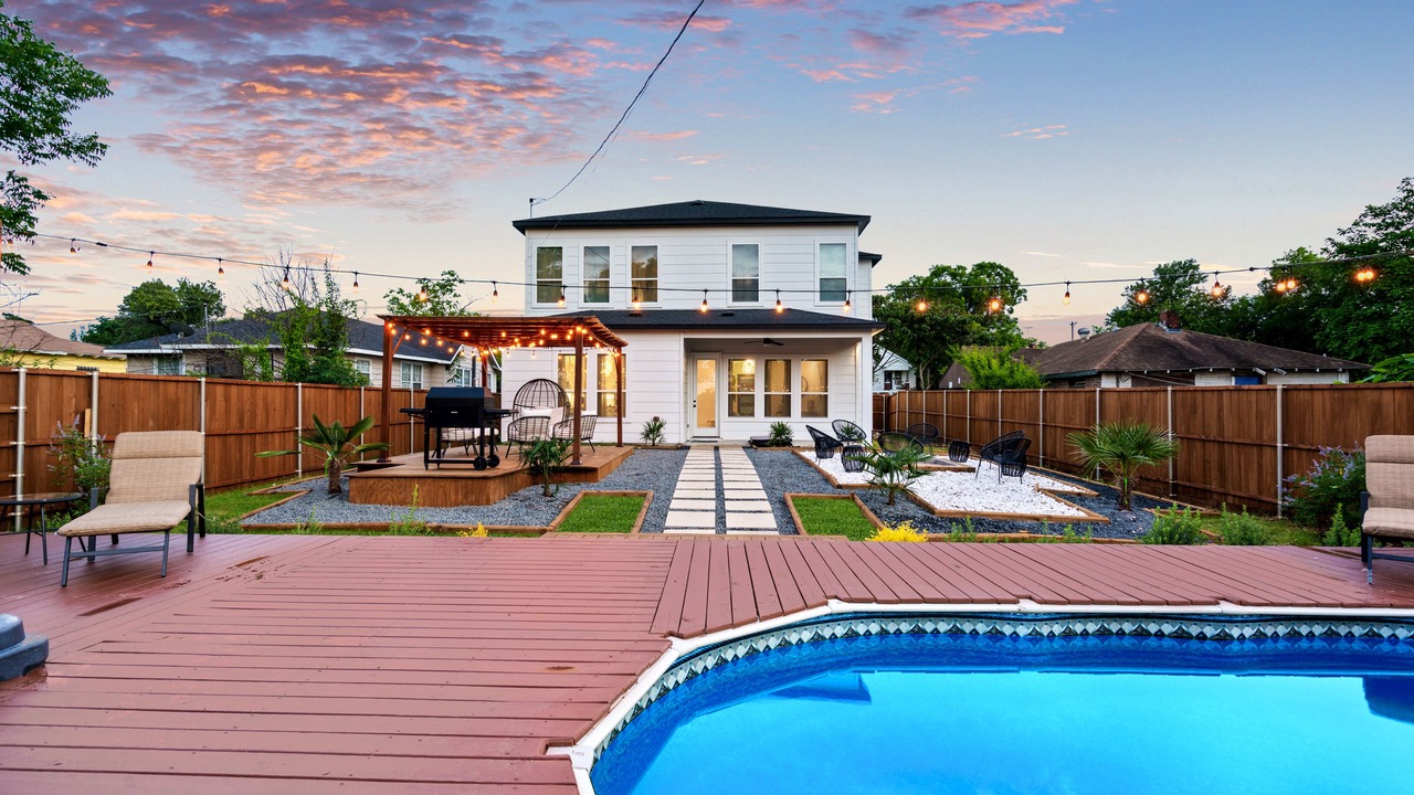 Photo of Outdoor in Cedar Crest