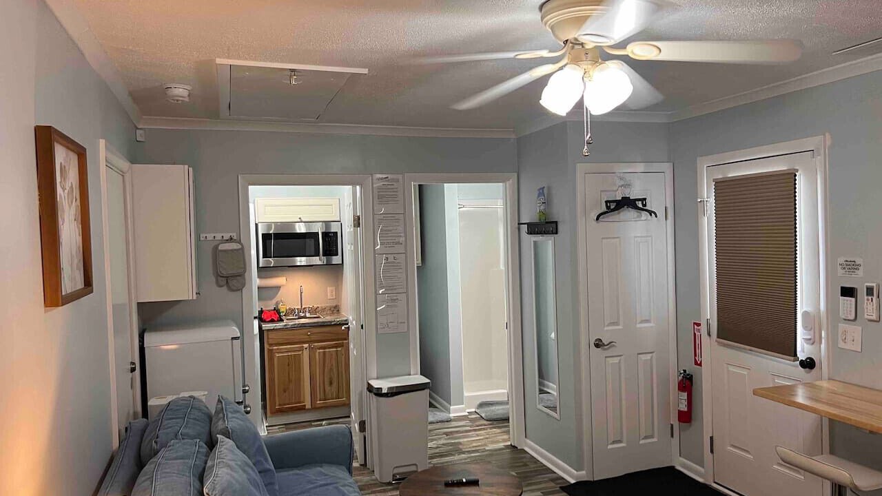 Photo of Livingroom in Burton